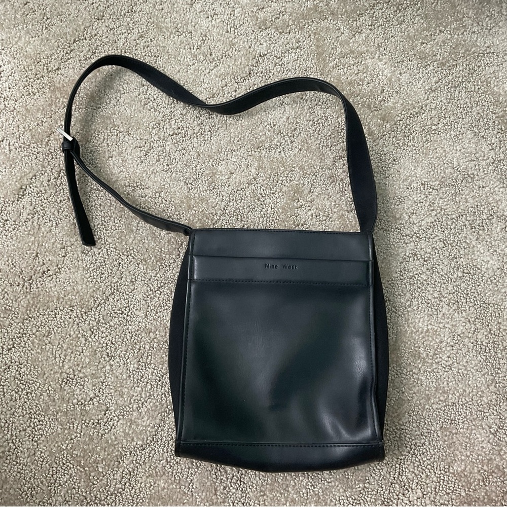 Vintage Y2K Nine West Faux Leather Slim Shoulder Bag Magnetic Button Close